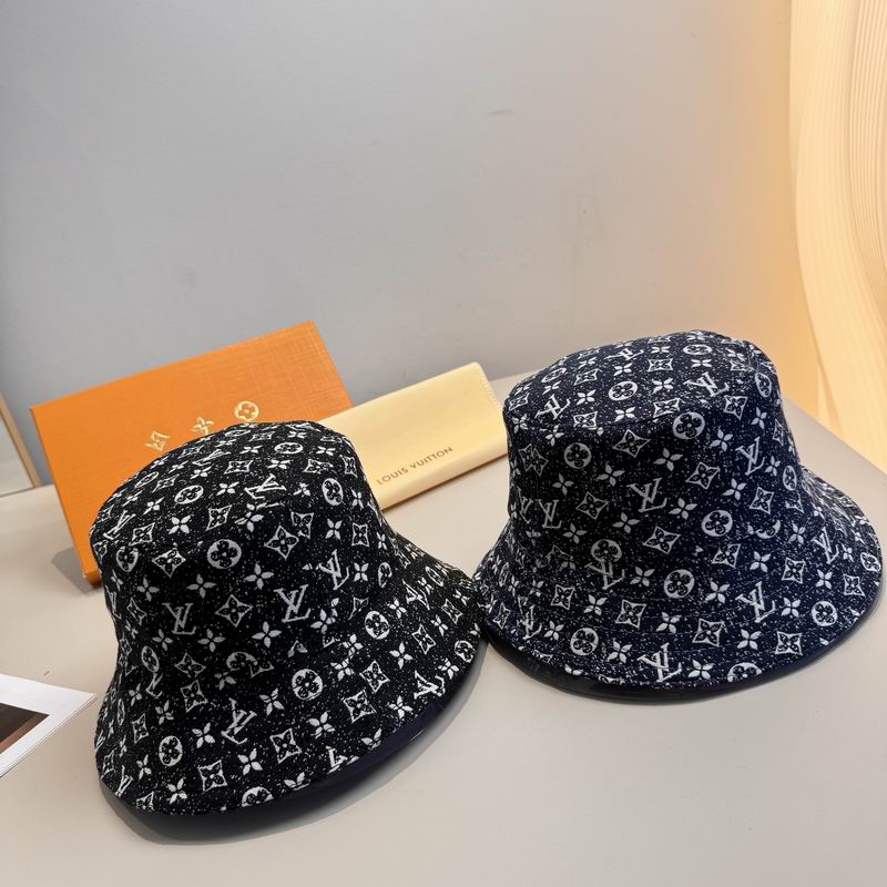 LV hat dx15